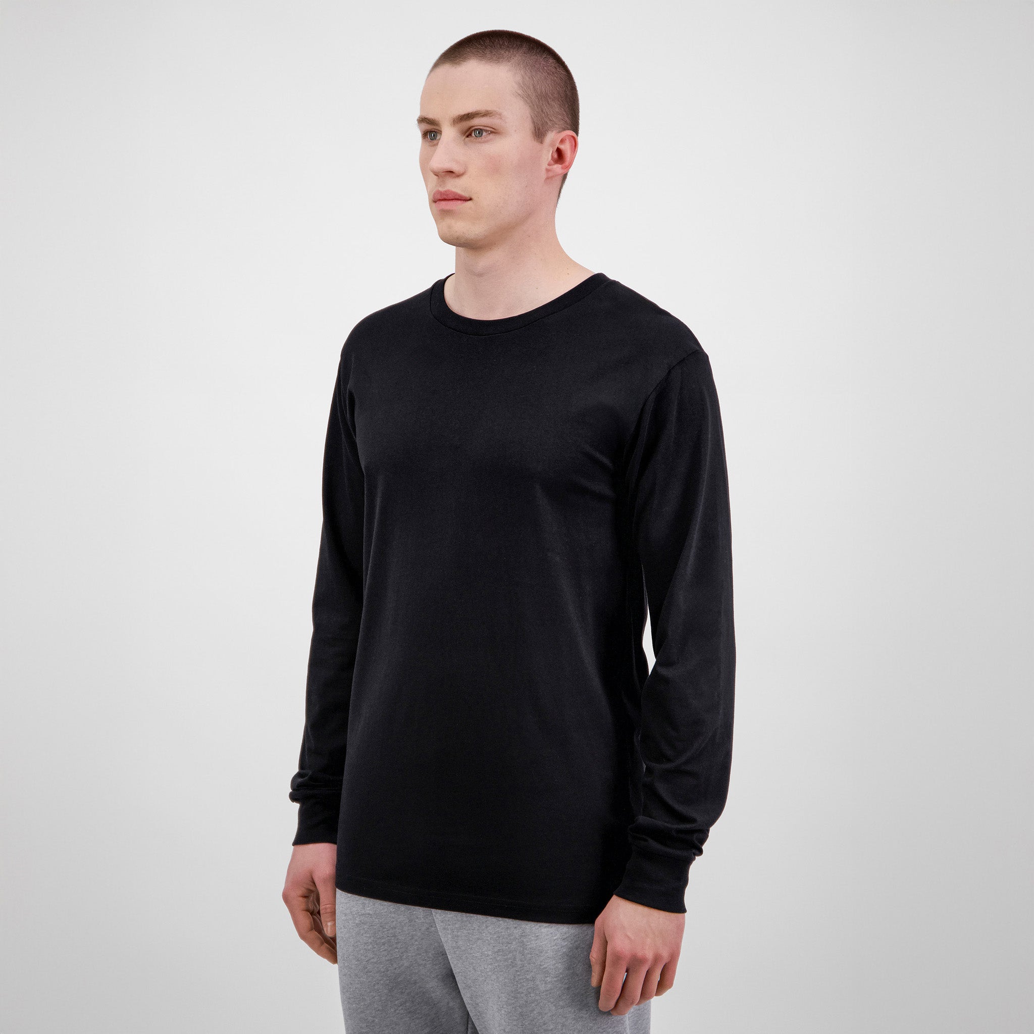 Black Mens Basis Long Sleeve Tee